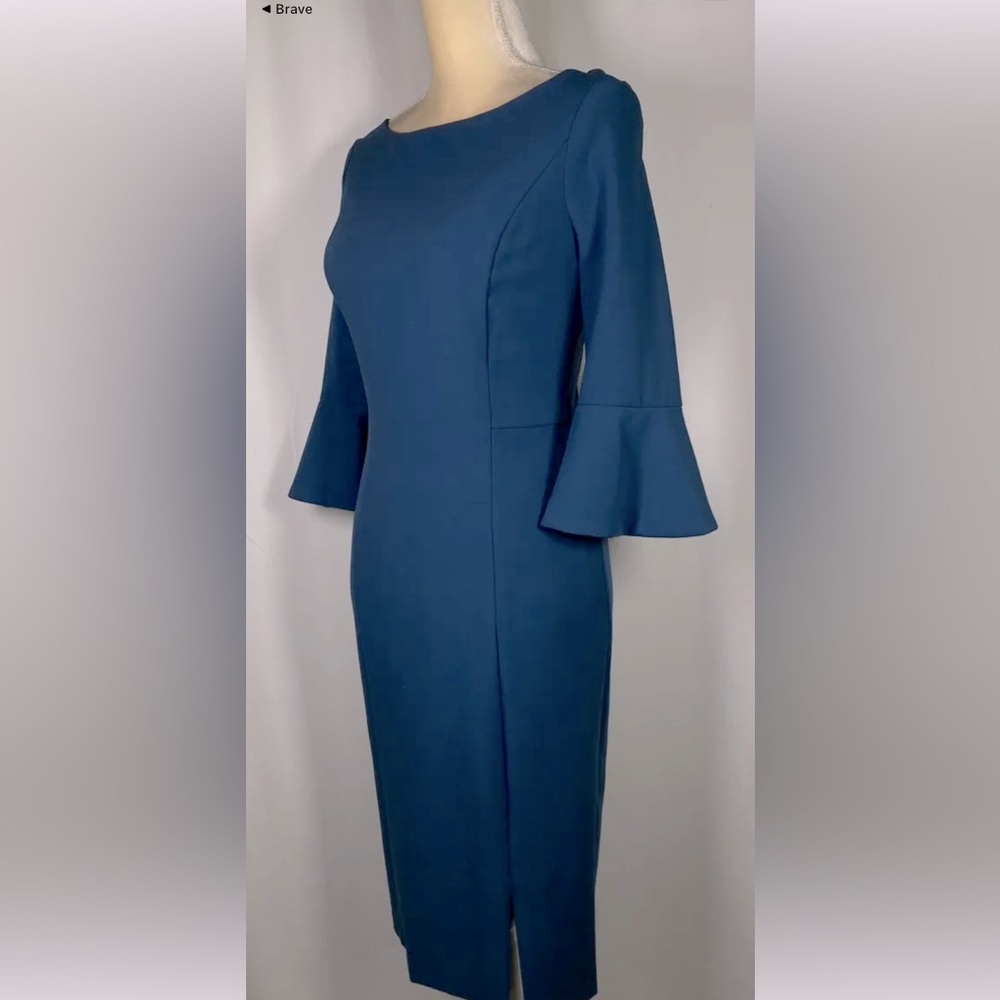 WHBM White House Black Market 3/4 Sleeve Bell Sleeve Sheath Dress